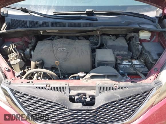 2017 Toyota Sienna SE z VIN 5TDXZ3DC1HS814094, wystawiony jako IAAI lot #42917141 z przebiegiem 109 254 mil mil oraz . Historia ofert i sprzedaży dostępna na DreamBid. Obrazek 10.