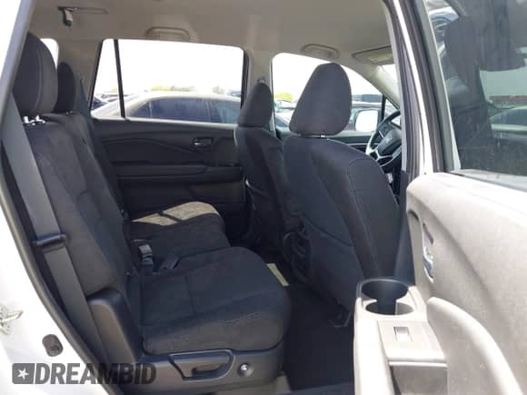 2020 Honda Pilot EX z VIN 5FNYF5H35LB018190, wystawiony jako IAAI lot #42150889 z przebiegiem 30 232 mil mil oraz . Historia ofert i sprzedaży dostępna na DreamBid. Obrazek 8.