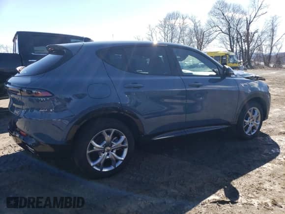 2024 Dodge Hornet R/T z VIN ZACPDFCW3R3A23874, wystawiony jako Copart lot #47534075 z przebiegiem 15 mil mil oraz Szkoda całkowita • Salvage title. Historia ofert i sprzedaży dostępna na DreamBid. Obrazek 3.