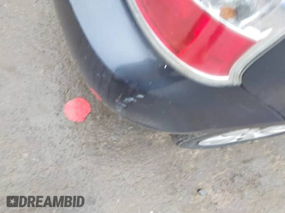 2010 Hyundai Accent GS с VIN KMHCM3AC7AU172558, выставлен на аукционе IAAI как лот 43591659 с пробегом 123 621 миль миль и . История ставок и продаж доступна на DreamBid. Изображение 6.