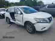 2015 Nissan Pathfinder SV с VIN 5N1AR2MN0FC707145, выставлен на аукционе IAAI как лот 41697576 с пробегом 104 252 миль миль и . История ставок и продаж доступна на DreamBid. Изображение 1.