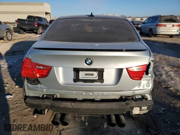 2009 BMW M3 с VIN WBSPM93539E201785, выставлен на аукционе Copart как лот 42153135 с пробегом 140 557 миль миль и Списание • Salvage title. История ставок и продаж доступна на DreamBid. Изображение 6.