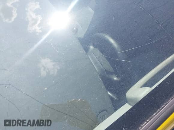 2007 Ford Econoline Cargo Commercial with VIN 1FTNE24W67DB03718, listed as a IAAI auction lot 43221606 with 380,835 mi miles and . Bid and sale history available at DreamBid. Image 11.