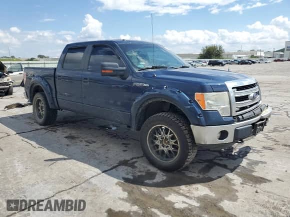 2013 Ford F-150 XLT с VIN 1FTFW1EF4DFB98001, выставлен на аукционе Copart как лот 71452475 с пробегом 215 048 миль миль и Списание • Salvage title. История ставок и продаж доступна на DreamBid. Изображение 4.