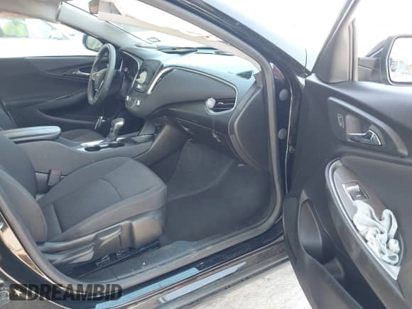 2024 Chevrolet Malibu LT с VIN 1G1ZD5ST5RF117060, выставлен на аукционе IAAI как лот 42757844 с пробегом 34 764 миль миль и . История ставок и продаж доступна на DreamBid. Изображение 5.