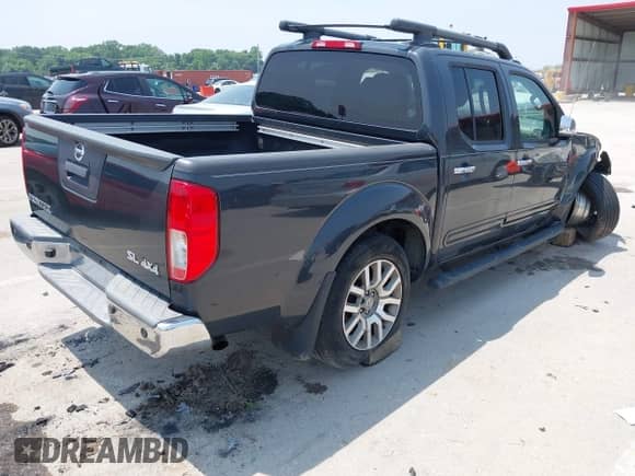 2013 Nissan Frontier SV z VIN 1N6AD0EV0DN739954, wystawiony jako IAAI lot #42448607 z przebiegiem 210 329 mil mil oraz . Historia ofert i sprzedaży dostępna na DreamBid. Obrazek 4.