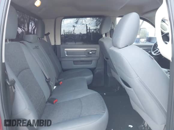 2018 Ram 1500 Big Horn с VIN 1C6RR6TT7JS149184, выставлен на аукционе IAAI как лот 43209443 с пробегом 109 476 миль миль и . История ставок и продаж доступна на DreamBid. Изображение 8.