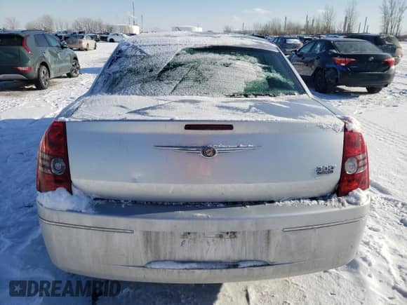 2009 Chrysler 300 Touring с VIN 2C3KA53V09H642371, выставлен на аукционе Copart как лот 42331035 с пробегом Не указан миль и Списание • Salvage title. История ставок и продаж доступна на DreamBid. Изображение 6.