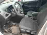 2017 Chevrolet Cruze LT с VIN 3G1BE6SM2HS526074, выставлен на аукционе Copart как лот 52036835 с пробегом 95 793 миль миль и Списание • Salvage title. История ставок и продаж доступна на DreamBid. Изображение 7.