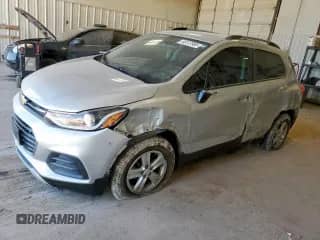 2022 Chevrolet Trax LT с VIN KL7CJLSM8NB517096, выставлен на аукционе Copart как лот 66137995 с пробегом 55 475 миль миль и Списание • Salvage title. История ставок и продаж доступна на DreamBid. Изображение 1.