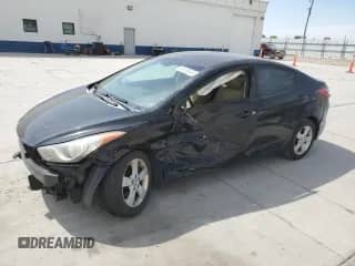 2011 Hyundai Elantra GLS z VIN KMHDH4AE0BU101672, wystawiony jako Copart lot #69135035 z przebiegiem Nie podano mil oraz Szkoda całkowita • Salvage title. Historia ofert i sprzedaży dostępna na DreamBid. Obrazek 1.