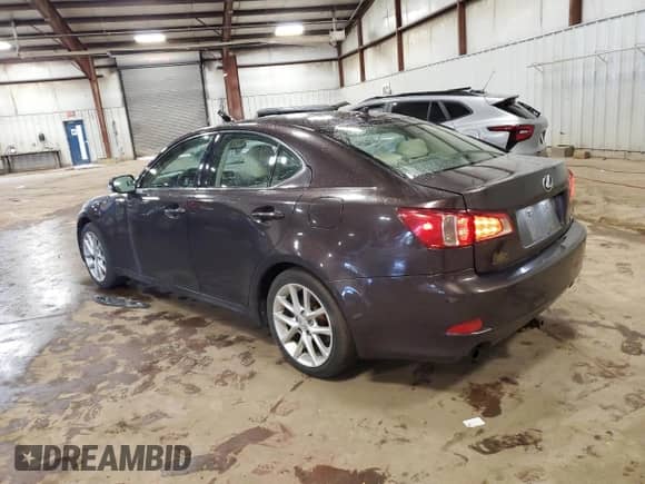 2012 Lexus IS 250 z VIN JTHCF5C27C2035809, wystawiony jako Copart lot #63825505 z przebiegiem 132 276 mil mil oraz Czysty tytuł • Clean title. Historia ofert i sprzedaży dostępna na DreamBid. Obrazek 2.