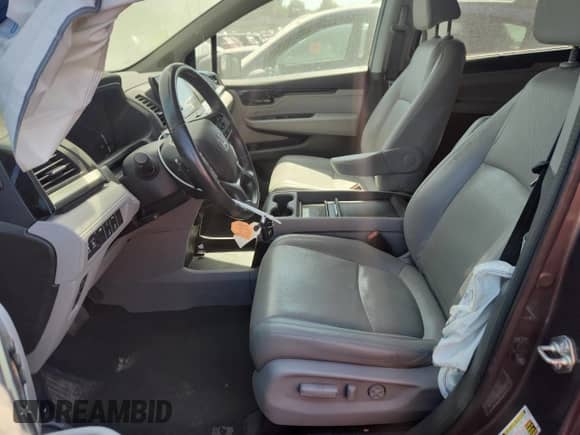 2018 Honda Odyssey Elite with VIN 5FNRL6H98JB061104, listed as a Copart auction lot 71596155 with 120,813 mi miles and Salvage title. Bid and sale history available at DreamBid. Image 7.