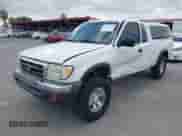 2000 Toyota Tacoma с VIN 4TAWN72N2YZ649041, выставлен на аукционе IAAI как лот 43312676 с пробегом 114 837 миль миль и . История ставок и продаж доступна на DreamBid. Изображение 2.