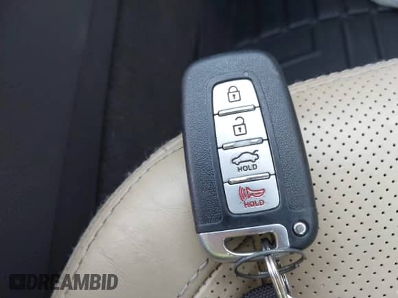 2014 Hyundai Genesis 3.8L с VIN KMHGC4DD0EU265331, выставлен на аукционе IAAI как лот 42842690 с пробегом 180 371 миль миль и . История ставок и продаж доступна на DreamBid. Изображение 11.
