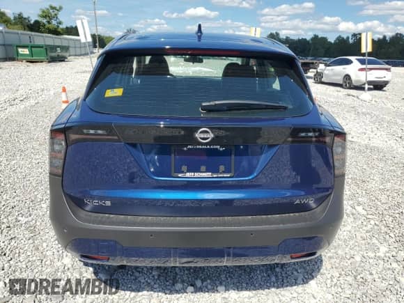 2025 Nissan Kicks S с VIN 3N8AP6BB1SL329561, выставлен на аукционе Copart как лот 70440725 с пробегом 4 909 миль миль и Списание • Salvage title. История ставок и продаж доступна на DreamBid. Изображение 6.