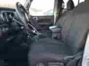 2022 Jeep Wrangler Unlimited Willys Sport с VIN 1C4HJXDM8NW224563, выставлен на аукционе Copart как лот 87717815 с пробегом 25 872 миль миль и Списание • Salvage title. История ставок и продаж доступна на DreamBid. Изображение 7.