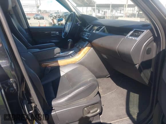 2012 Land Rover Range Rover Sport HSE с VIN SALSF2D46CA744161, выставлен на аукционе IAAI как лот 43385679 с пробегом 102 173 миль миль и . История ставок и продаж доступна на DreamBid. Изображение 5.