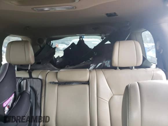 2014 Honda Pilot Touring with VIN 5FNYF4H92EB052430, listed as a Copart auction lot 85482875 with 233,599 mi miles and Salvage title. Bid and sale history available at DreamBid. Image 10.