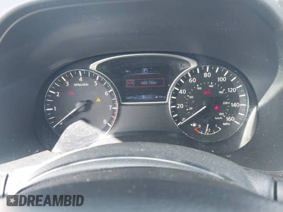 2020 Nissan Pathfinder SV with VIN 5N1DR2BN2LC585108, listed as a IAAI auction lot 43443819 with 132,271 mi miles and . Bid and sale history available at DreamBid. Image 7.