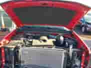 2016 Chevrolet Silverado 1500 LT z VIN 3GCUKREC8GG138278, wystawiony jako IAAI lot #43460002 z przebiegiem 136 579 mil mil oraz . Historia ofert i sprzedaży dostępna na DreamBid. Obrazek 10.