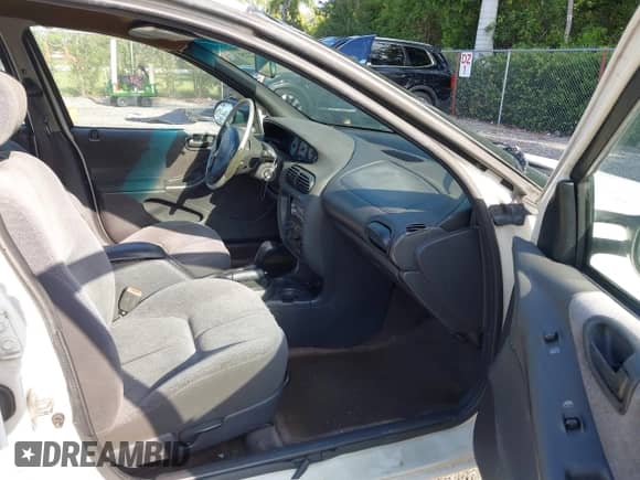 2000 Dodge Stratus SE with VIN 1B3EJ46X3YN186289, listed as a IAAI auction lot 42362225 with 226,098 mi miles and . Bid and sale history available at DreamBid. Image 5.