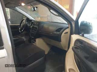 2011 Dodge Grand Caravan Cargo with VIN 2D4RN1AG5BR632840, listed as a IAAI auction lot 42340302 with 195,790 mi miles and . Bid and sale history available at DreamBid. Image 5.