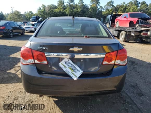 2014 Chevrolet Cruze LS with VIN 1G1PA5SHXE7226503, listed as a Copart auction lot 84429855 with 96,087 mi miles and Clean title. Bid and sale history available at DreamBid. Image 6.