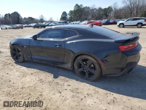 2017 Chevrolet Camaro 2LT z VIN 1G1FD1RX4H0191950, wystawiony jako Copart lot #46612155 z przebiegiem 118 599 mil mil oraz Szkoda całkowita • Salvage title. Historia ofert i sprzedaży dostępna na DreamBid. Obrazek 2.