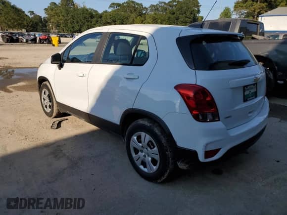 2018 Chevrolet Trax LS z VIN KL7CJKSB7JB724176, wystawiony jako Copart lot #81031025 z przebiegiem 105 307 mil mil oraz Czysty tytuł • Clean title. Historia ofert i sprzedaży dostępna na DreamBid. Obrazek 2.