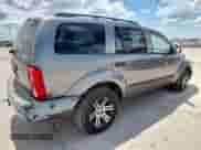 2005 Dodge Durango SXT with VIN 1D4HD38NX5F601092, listed as a Copart auction lot 63338515 with 301,984 mi miles and Clean title. Bid and sale history available at DreamBid. Image 3.