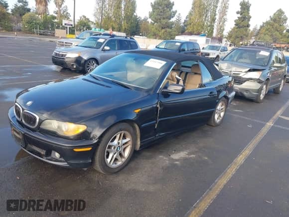 2004 BMW 3 Series 325Ci with VIN WBABW33494PL29300, listed as a IAAI auction lot 43447588 with 133,604 mi miles and . Bid and sale history available at DreamBid. Image 2.