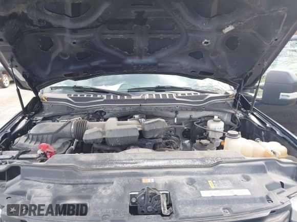 2018 Ford F-250 XL с VIN 1FT7W2B62JEB80712, выставлен на аукционе IAAI как лот 41593737 с пробегом 118 231 миль миль и . История ставок и продаж доступна на DreamBid. Изображение 10.