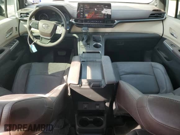 2022 Toyota Sienna Platinum с VIN 5TDESKFC5NS056923, выставлен на аукционе Copart как лот 89574865 с пробегом 60 883 миль миль и Списание • Salvage title. История ставок и продаж доступна на DreamBid. Изображение 8.