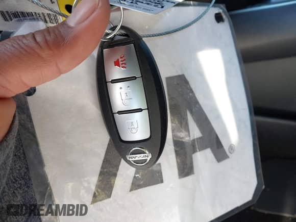 2019 Nissan Pathfinder S с VIN 5N1DR2MN5KC654188, выставлен на аукционе IAAI как лот 43126824 с пробегом 87 120 миль миль и . История ставок и продаж доступна на DreamBid. Изображение 11.