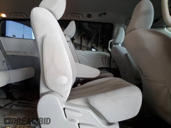 2012 Toyota Sienna LE with VIN 5TDKK3DC8CS195291, listed as a Copart auction lot 67239705 with 70,354 mi miles and Salvage title. Bid and sale history available at DreamBid. Image 11.