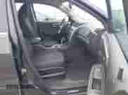 2012 Chevrolet Traverse 1LT z VIN 1GNKVGED4CJ200156, wystawiony jako IAAI lot #42826114 z przebiegiem 172 026 mil mil oraz . Historia ofert i sprzedaży dostępna na DreamBid. Obrazek 5.