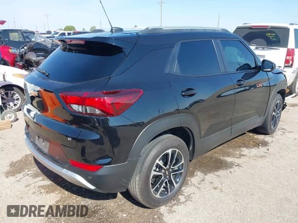 2024 Chevrolet TrailBlazer LT with VIN KL79MPSLXRB195664, listed as a IAAI auction lot 43130649 with 14,276 mi miles and . Bid and sale history available at DreamBid. Image 4.