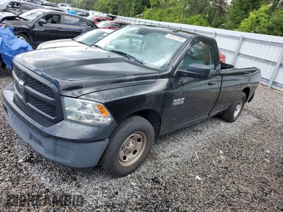 2018 Ram 1500 Tradesman с VIN 3C6JR6DGXJG244702, выставлен на аукционе Copart как лот 62937795 с пробегом 143 923 миль миль и Списание • Salvage title. История ставок и продаж доступна на DreamBid. Изображение 1.
