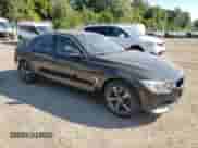 2015 BMW 4 Series 428i xDrive z VIN WBA4C9C54FD331327, wystawiony jako Copart lot #71968405 z przebiegiem 95 261 mil mil oraz Czysty tytuł • Clean title. Historia ofert i sprzedaży dostępna na DreamBid. Obrazek 4.