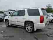 2014 Cadillac Escalade Luxury z VIN 1GYS4BEFXER166299, wystawiony jako Copart lot #60301275 z przebiegiem 146 257 mil mil oraz Czysty tytuł • Clean title. Historia ofert i sprzedaży dostępna na DreamBid. Obrazek 2.