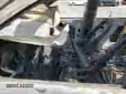 2021 Chevrolet Silverado 2500HD High Country с VIN 1GC4YREY2MF284117, выставлен на аукционе Copart как лот 52414664 с пробегом Не указан миль и На запчасти • Non repairable. История ставок и продаж доступна на DreamBid. Изображение 7.