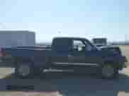 2003 GMC Sierra 1500 SLT z VIN 1GTEK19T03E191705, wystawiony jako IAAI lot #42145392 z przebiegiem Nie podano mil oraz . Historia ofert i sprzedaży dostępna na DreamBid. Obrazek 14.