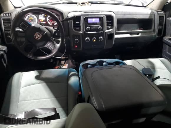 2015 Ram 1500 ST с VIN 1C6RR7FT5FS703539, выставлен на аукционе Copart как лот 51299745 с пробегом 124 268 миль миль и Списание • Salvage title. История ставок и продаж доступна на DreamBid. Изображение 8.