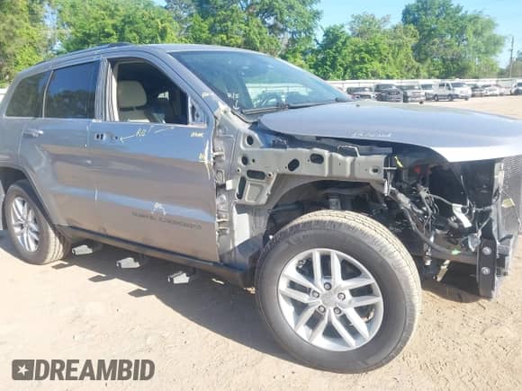 2017 Jeep Grand Cherokee 75th Anniversary z VIN 1C4RJFAG2HC816396, wystawiony jako IAAI lot #42010700 z przebiegiem 109 711 mil mil oraz . Historia ofert i sprzedaży dostępna na DreamBid. Obrazek 17.