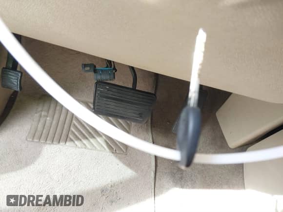 2010 Chevrolet Suburban LTZ с VIN 1GNUCKE05AR173031, выставлен на аукционе IAAI как лот 41729084 с пробегом 254 790 миль миль и . История ставок и продаж доступна на DreamBid. Изображение 11.