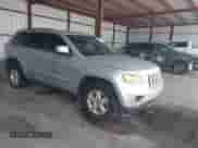 2011 Jeep Grand Cherokee Laredo z VIN 1J4RS4GG6BC524387, wystawiony jako IAAI lot #43177439 z przebiegiem 136 475 mil mil oraz . Historia ofert i sprzedaży dostępna na DreamBid. Obrazek 1.