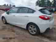 2017 Chevrolet Cruze LT с VIN 3G1BE6SM6HS602590, выставлен на аукционе IAAI как лот 42419431 с пробегом 68 748 миль миль и . История ставок и продаж доступна на DreamBid. Изображение 3.