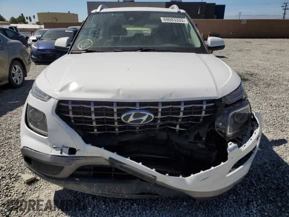 2020 Hyundai Venue SEL с VIN KMHRC8A33LU018510, выставлен на аукционе Copart как лот 69083333 с пробегом 39 406 миль миль и Списание • Salvage title. История ставок и продаж доступна на DreamBid. Изображение 5.