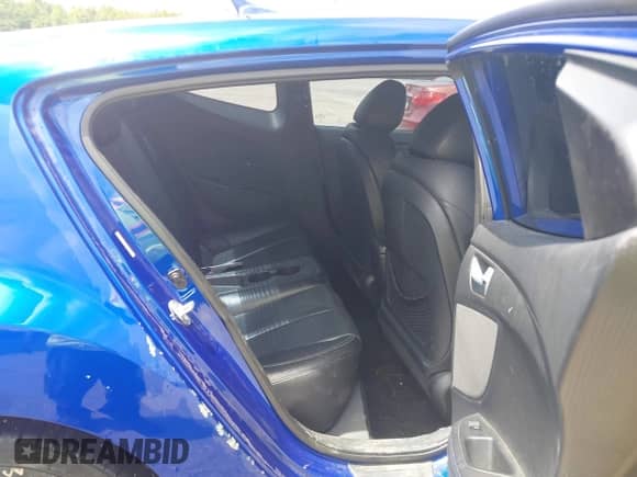 2013 Hyundai Veloster Turbo с VIN KMHTC6AE2DU163910, выставлен на аукционе IAAI как лот 42880099 с пробегом 244 002 миль миль и . История ставок и продаж доступна на DreamBid. Изображение 8.